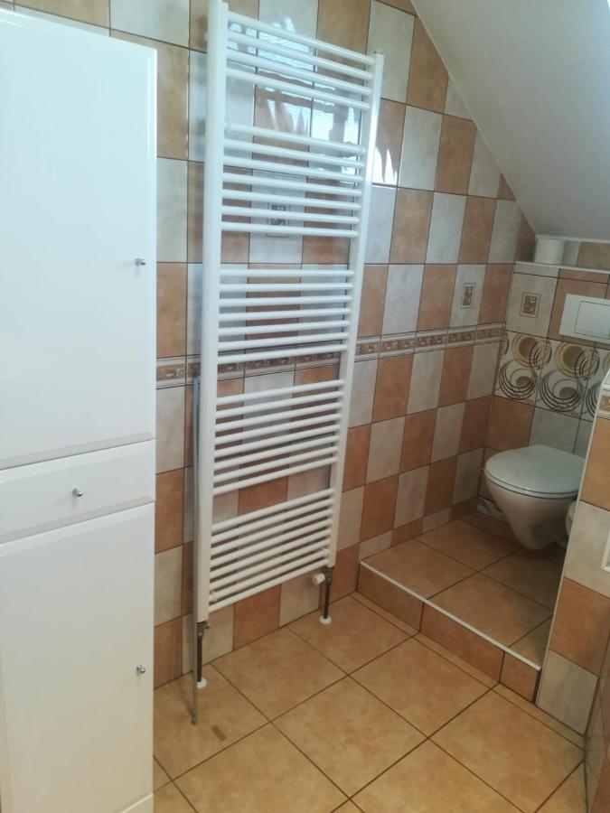 B&B Violet Κάρλοβι Βάρι Εξωτερικό φωτογραφία